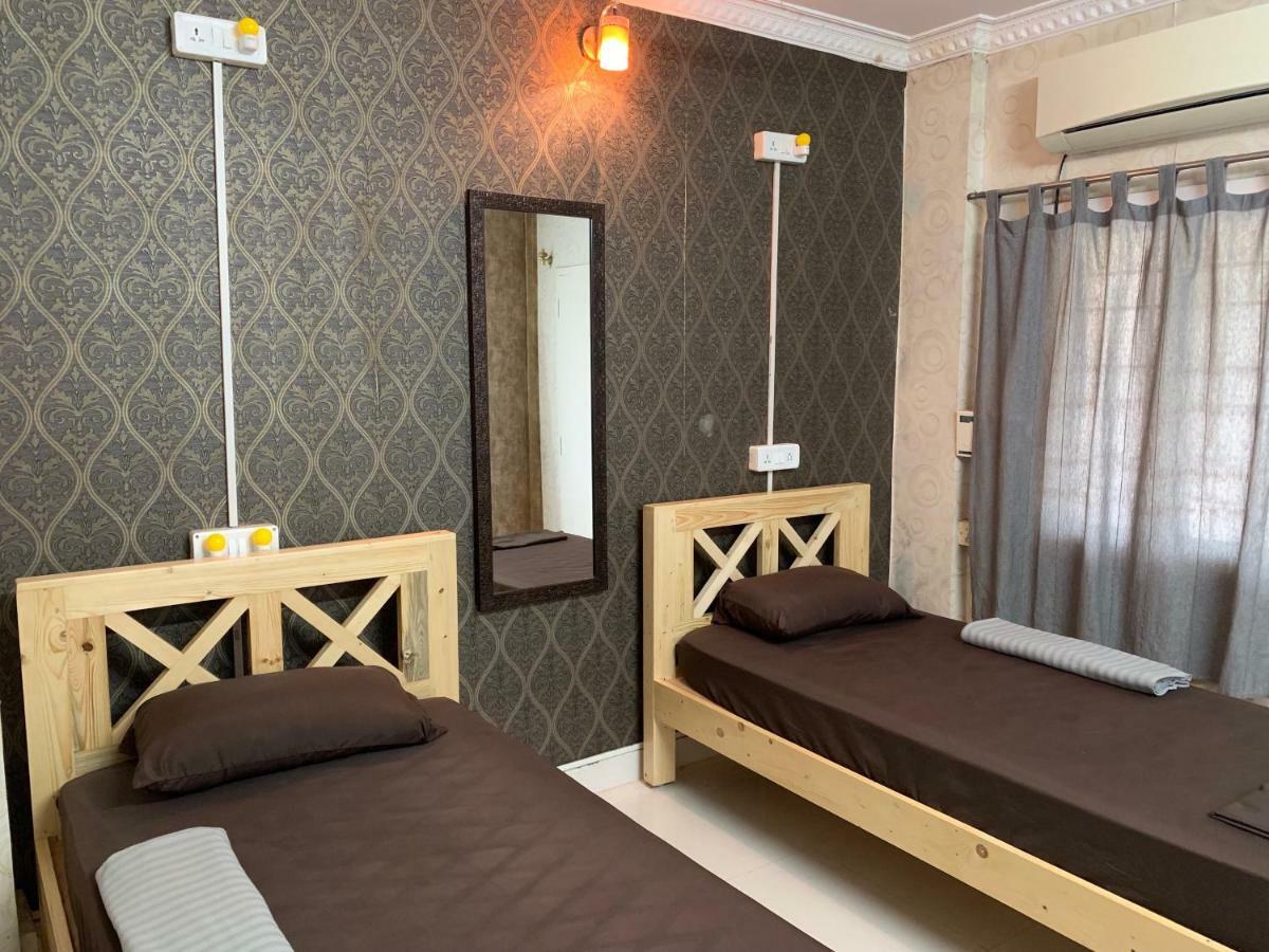 Hostel 11 เชนไน ภายนอก รูปภาพ